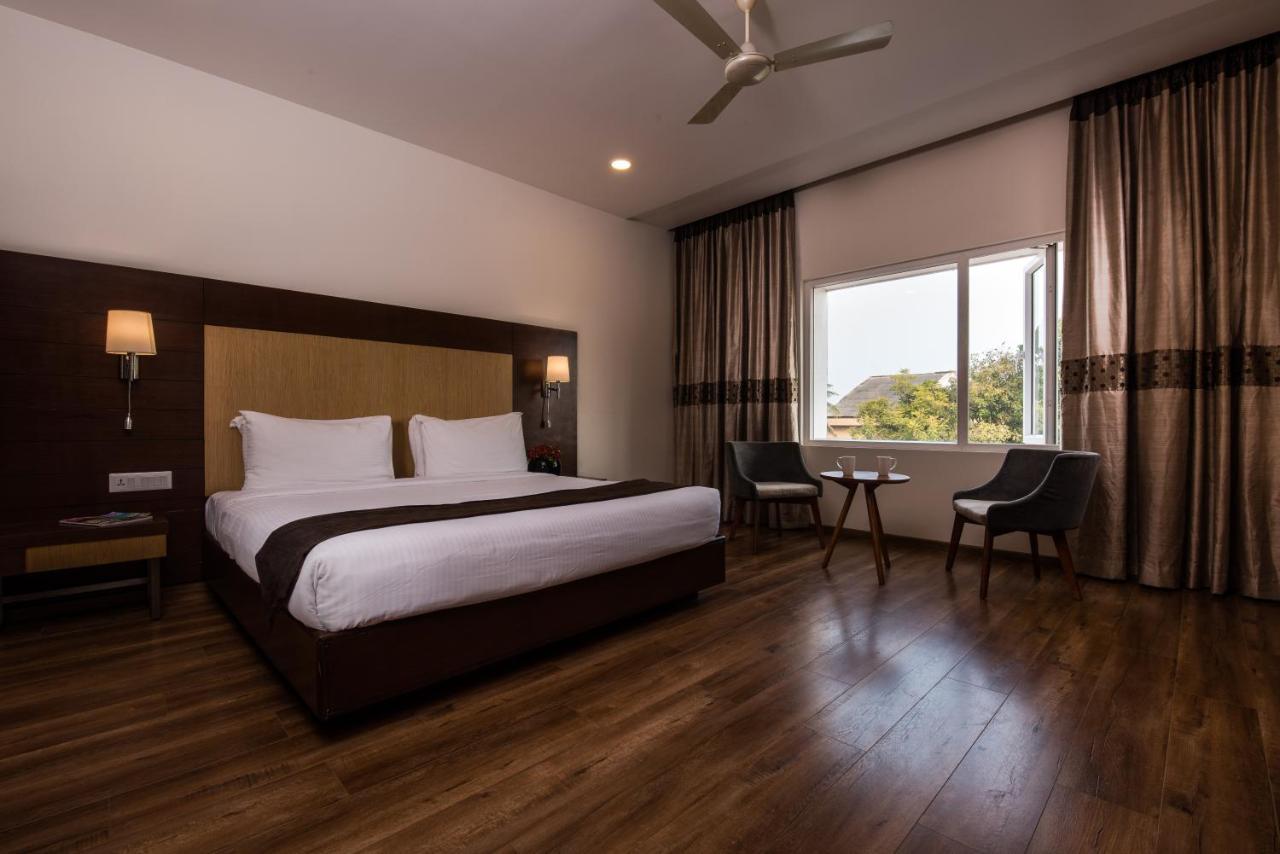 Hotel Aadrika Chikmagalur Luaran gambar