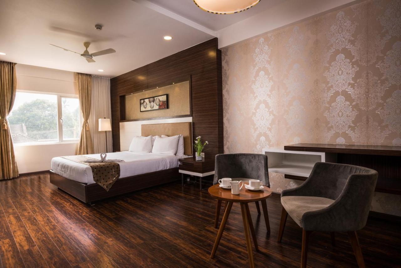 Hotel Aadrika Chikmagalur Luaran gambar